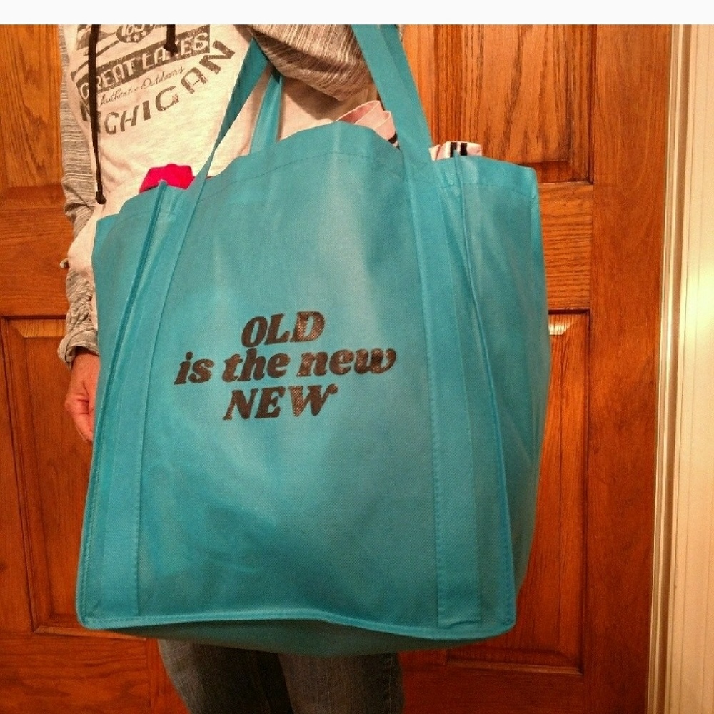 3 thrifters tote bags birthday gag